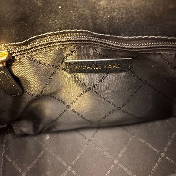 Michael Kors Black Leather Reed Center Logo MK Satchel Purse - Picture 12 of 13
